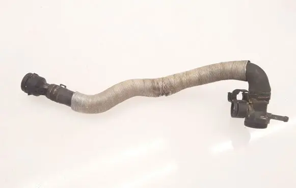Audi A3 S3 A3 Sportback 8P Engine coolant pipe/hose