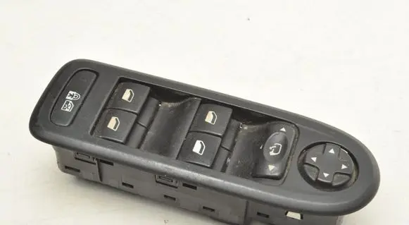 Citroen C5 Quarter vent window switch 96659465ZD