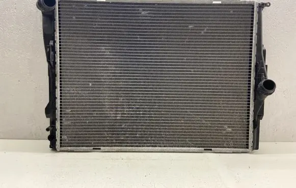 Coolant radiator