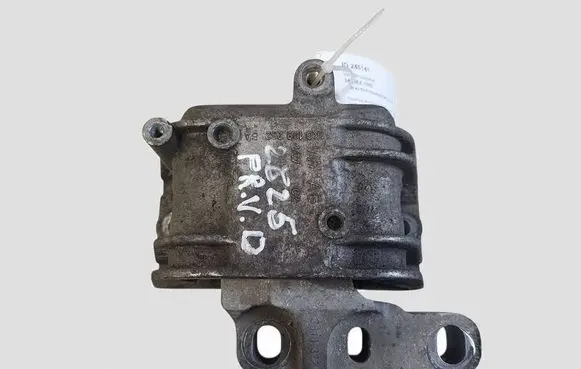 Audi A3 S3 A3 Sportback 8P Engine mount bracket 1K0199262BA