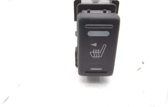 Nissan Pathfinder R51 Seat heating switch