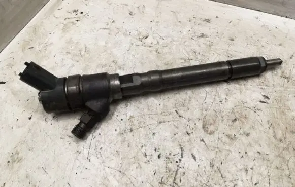 Hyundai Santa Fe Fuel injector 04451100643380027000