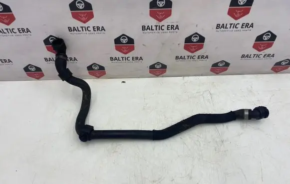 BMW 5 F10 F11 Engine coolant pipe/hose 8377671