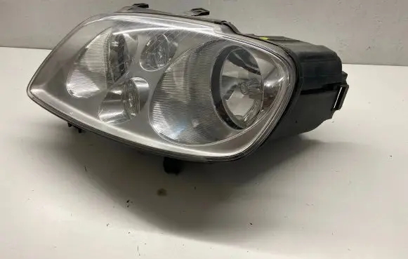 Volkswagen Touran I Headlight/headlamp 1T0941005F 0301205201