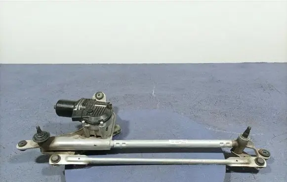 Audi Q5 SQ5 Front wiper linkage and motor 80B955023B