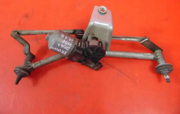 Peugeot 206+ Front wiper linkage and motor 3397020578 0390241523 PEUGEOT206PLUS