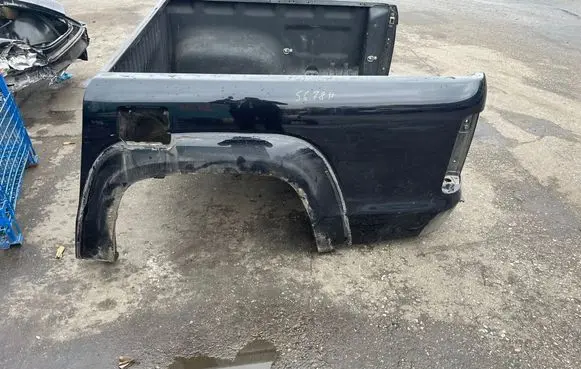 Volkswagen Amarok Rear bodywork 