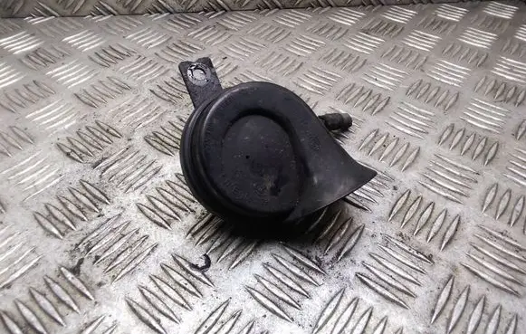 Opel Zafira B Horn signal E1000209 A046326 007424