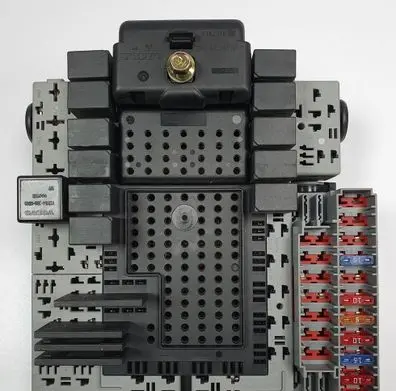 Ford Mondeo Mk III Comfort/convenience module 9441584