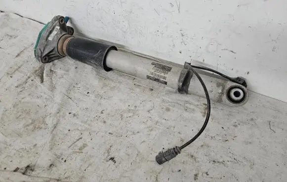 BMW M4 F82 F83 Rear shock absorber/damper 2284914 F83MH16K 1054130