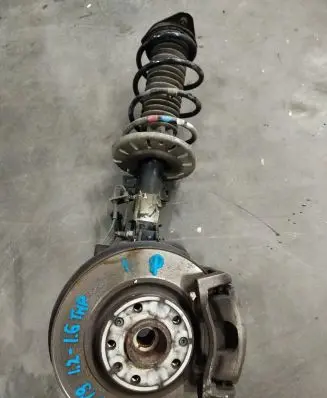 Peugeot 308 Front wheel hub spindle knuckle
