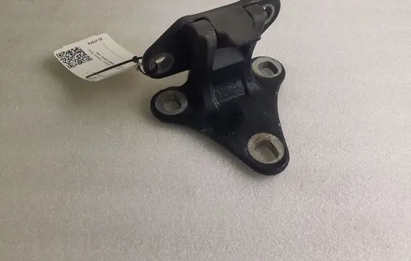 Hummer H3 Tailgate/trunk/boot hinge