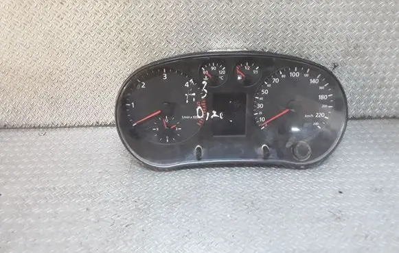 Audi A3 S3 8L Speedometer (instrument cluster) 8L0919880D