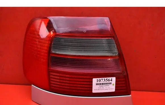Audi A4 S4 B5 8D Rear/tail lights 8D0945095D