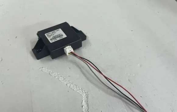 Nissan Juke I F15 Sensor 284E3-C990A 284E3C990A