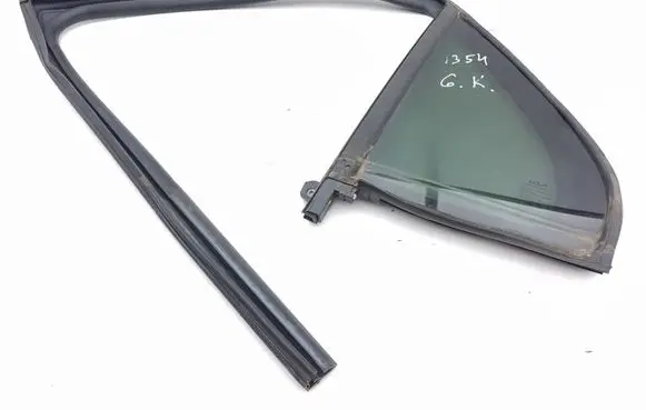 KIA Niro Rear vent window glass 