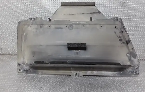 Subaru Forester SH Intercooler air channel guide 