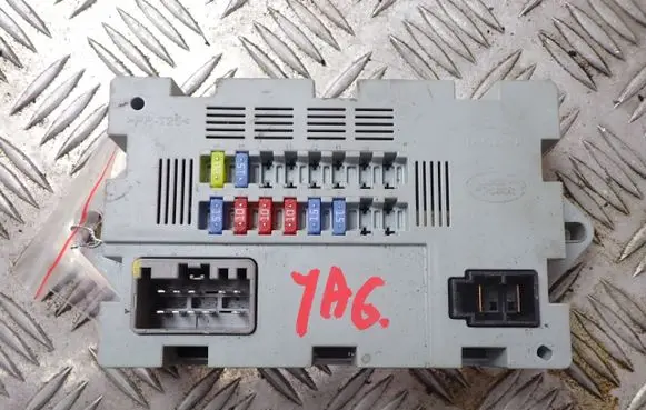 Jaguar F-Pace Fuse module CPLA14Q073AA 1609280044 71739084