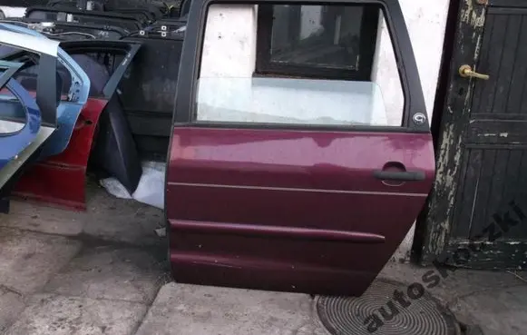Ford Galaxy Rear door
