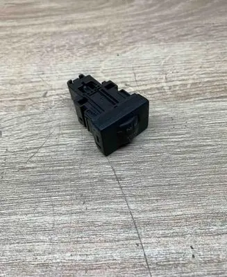 Toyota RAV 4 (XA20) Light switch 134159