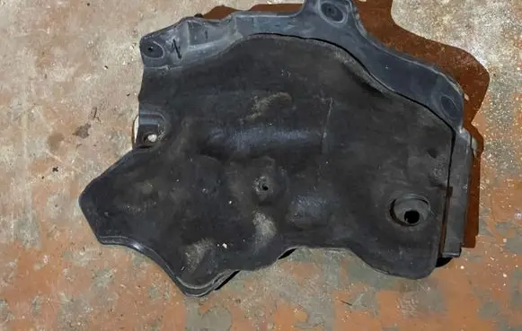 BMW 5 F10 F11 Other engine bay part 7211898 74850610