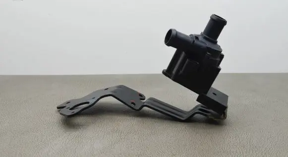 Audi A7 S7 4K8 Electric auxiliary coolant/water pump 06H121601P 4K0819147A