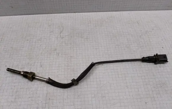 Opel Zafira B Exhaust gas temperature sensor FGP55355404 55355404 0547153801236