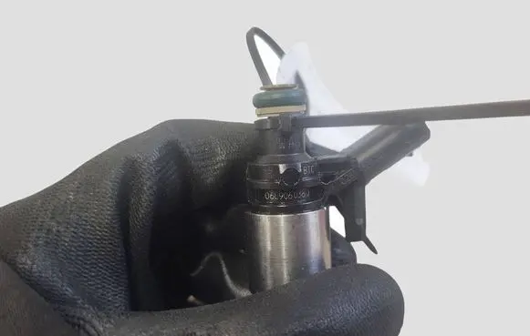 Audi A3 S3 8V Fuel injector 06L906036J
