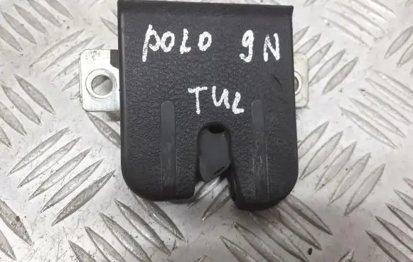 Volkswagen Polo IV 9N3 Tailgate/trunk/boot lock/catch/latch 6Q6827505B