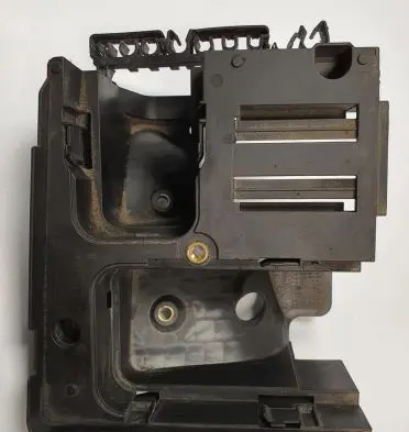 Volkswagen Golf V Fuse box cover 1K0907361B