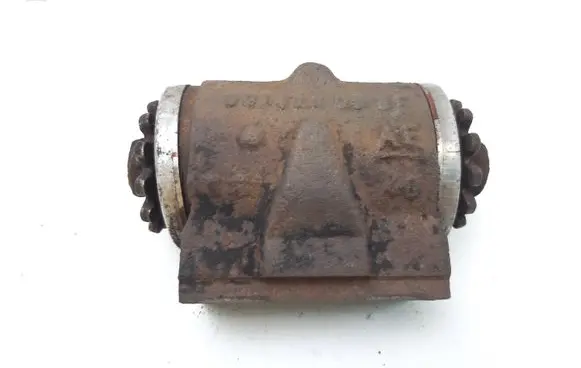 Mercedes-Benz 309 Rear brake cylinder 