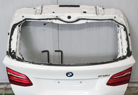 BMW 2 F45 Tailgate/trunk/boot lid