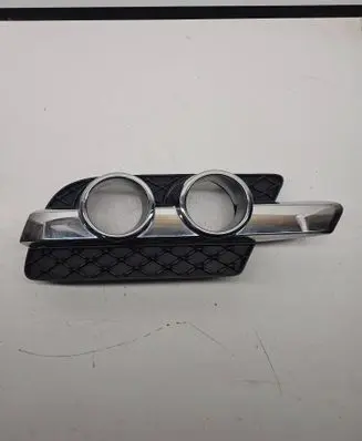 Mercedes-Benz ML W164 Front fog light trim/grill A1648847622
