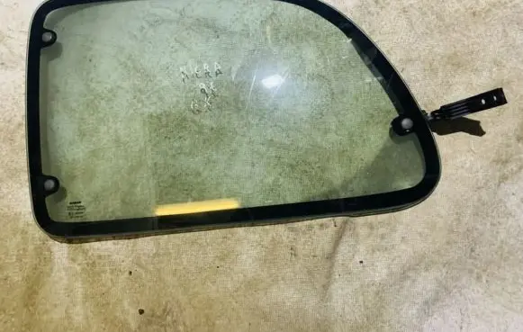 Nissan Micra Rear side window