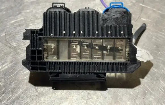 Citroen Jumpy Fuse module 1400550780