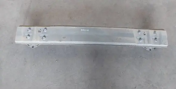 Toyota Auris 150 Rear bumper cross member
