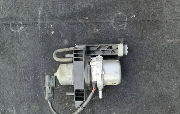 BMW 3 G20 G21 Vacuum pump 6880628 3Z08790889