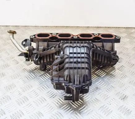 Lexus CT 200H Intake manifold 1712037050