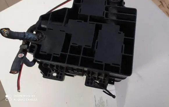 Hyundai Santa Fe Fuse module 911152B010