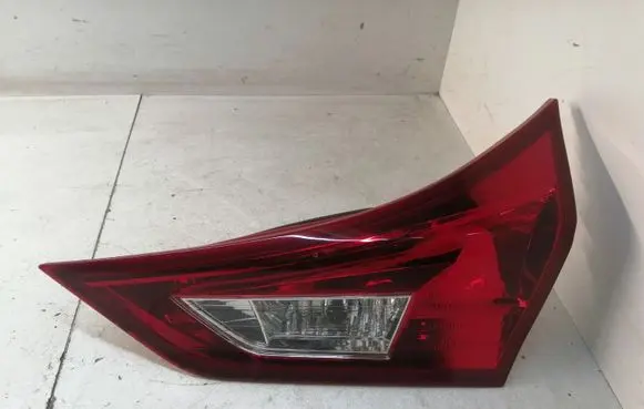 Toyota Auris E180 Tailgate rear/tail lights 02260 05170237