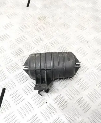 BMW 5 E39 Vacuum air tank 11652247620