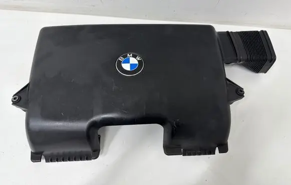 BMW 1 E81 E87 Engine cover (trim) 7561927 1023310S01