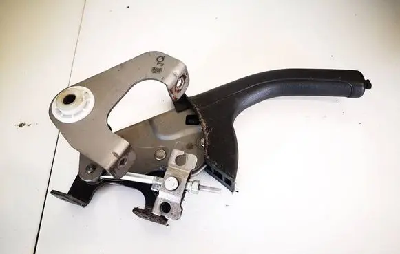 Hyundai i30 Handbrake/parking brake lever assembly 