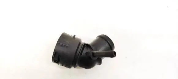 Volkswagen Golf Plus Engine coolant pipe/hose 6Q0122291E