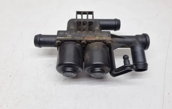 BMW 5 F10 F11 Coolant heater control valve 9119164 64119119164