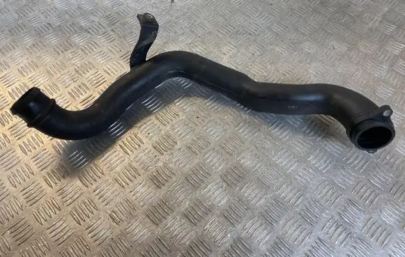 Fiat Freemont Turbo air intake inlet pipe/hose 68081102AB