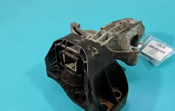 Dacia Dokker Engine mounting bracket 112322188R IMPRK1578396