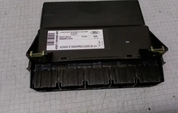 Ford Fiesta Comfort/convenience module 4S6T15K600BB 5WK48967A