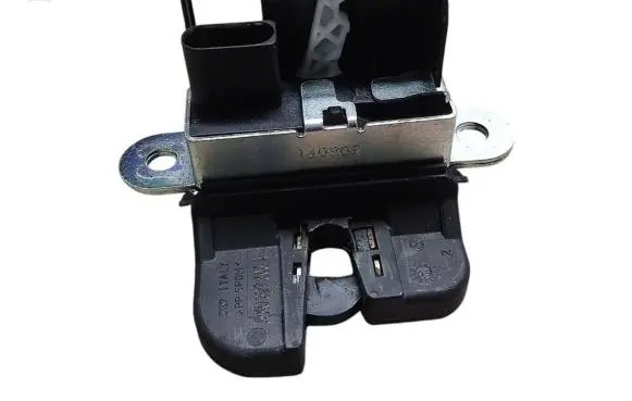 Volkswagen Golf VI Tailgate/trunk/boot lock/catch/latch 5K0827505A
