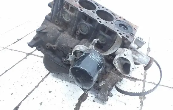 Mitsubishi L200 Engine block 4D56U CDC